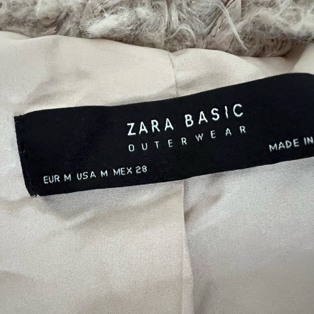 Zara Basic Outerwear Fuzzy Tan Coat. Medium. Worn… - image 2